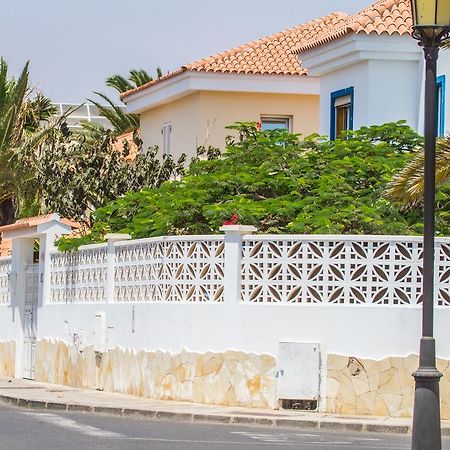 Surfhouse Hotel Corralejo Zewnętrze zdjęcie
